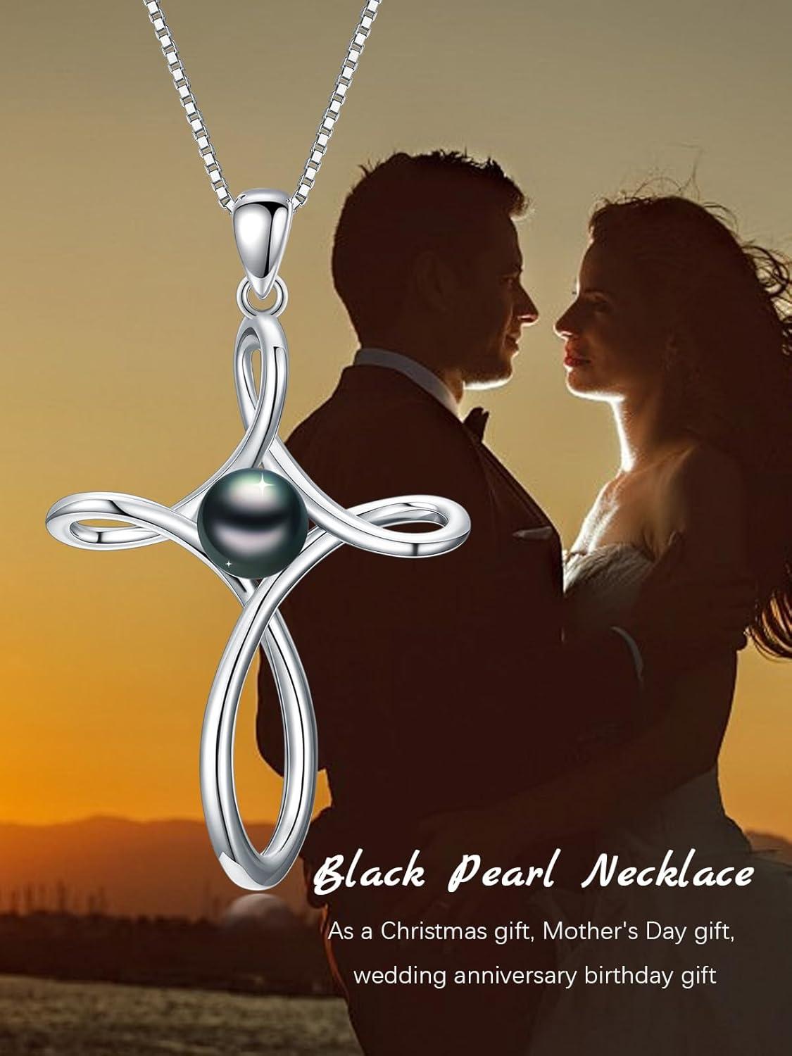 Our Review: Tahitian Black Pearl Cross⁣ Necklace in White Gold