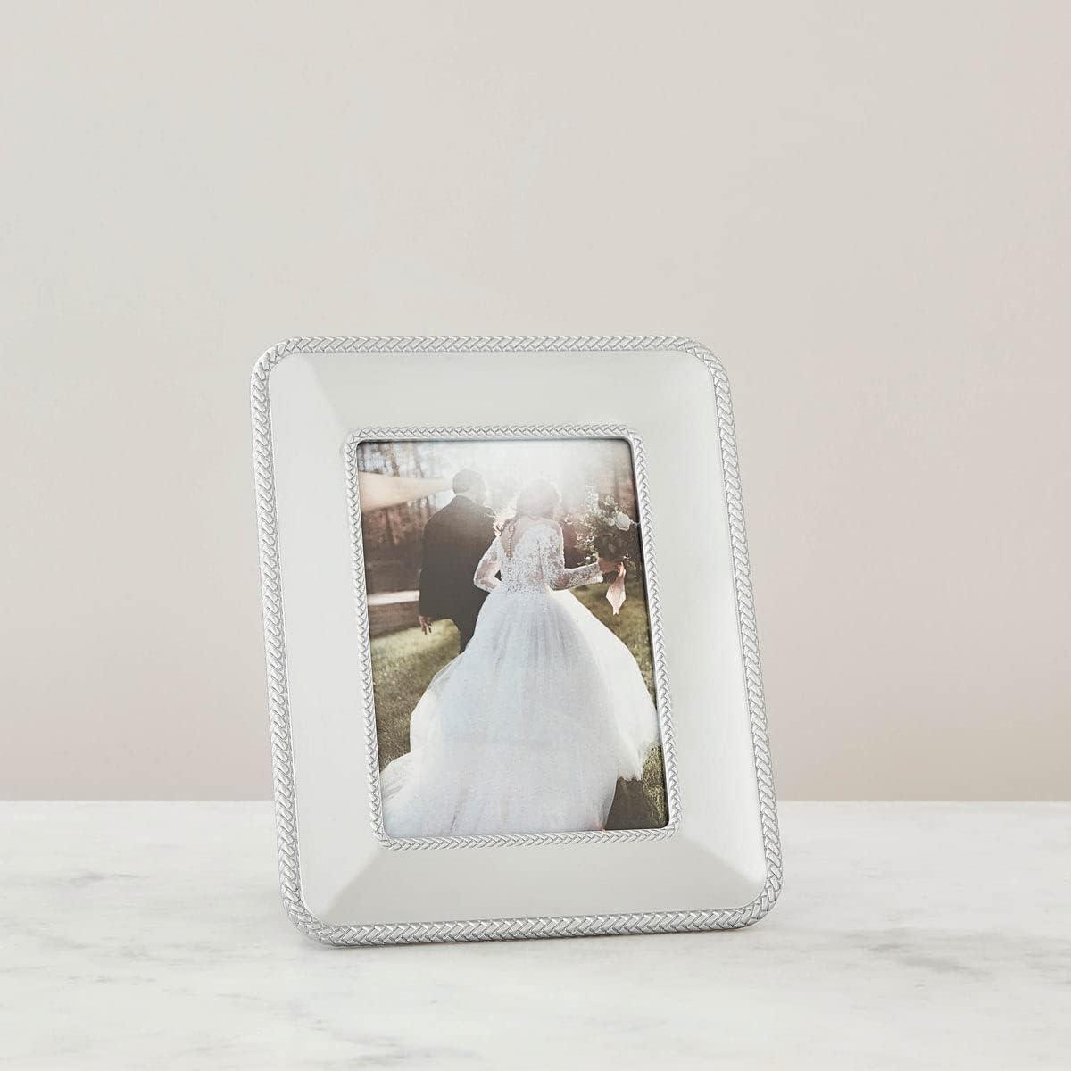 Our Honest Take on the Nambe Braid 5x7 Picture Frame Review
