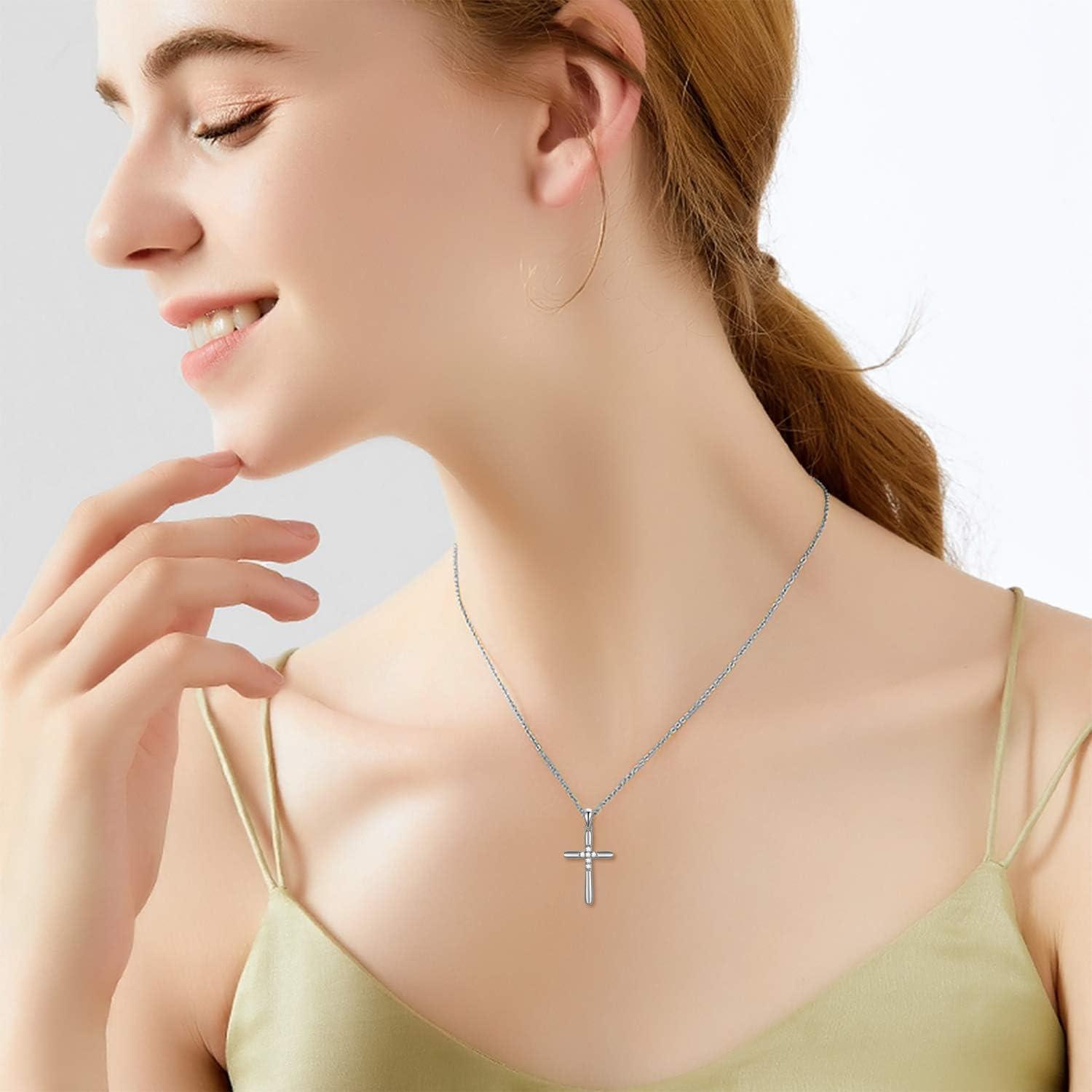 Our ⁢Review ‌of the 14K​ Gold Diamond Cross Necklace: Elegant & Meaningful Gift