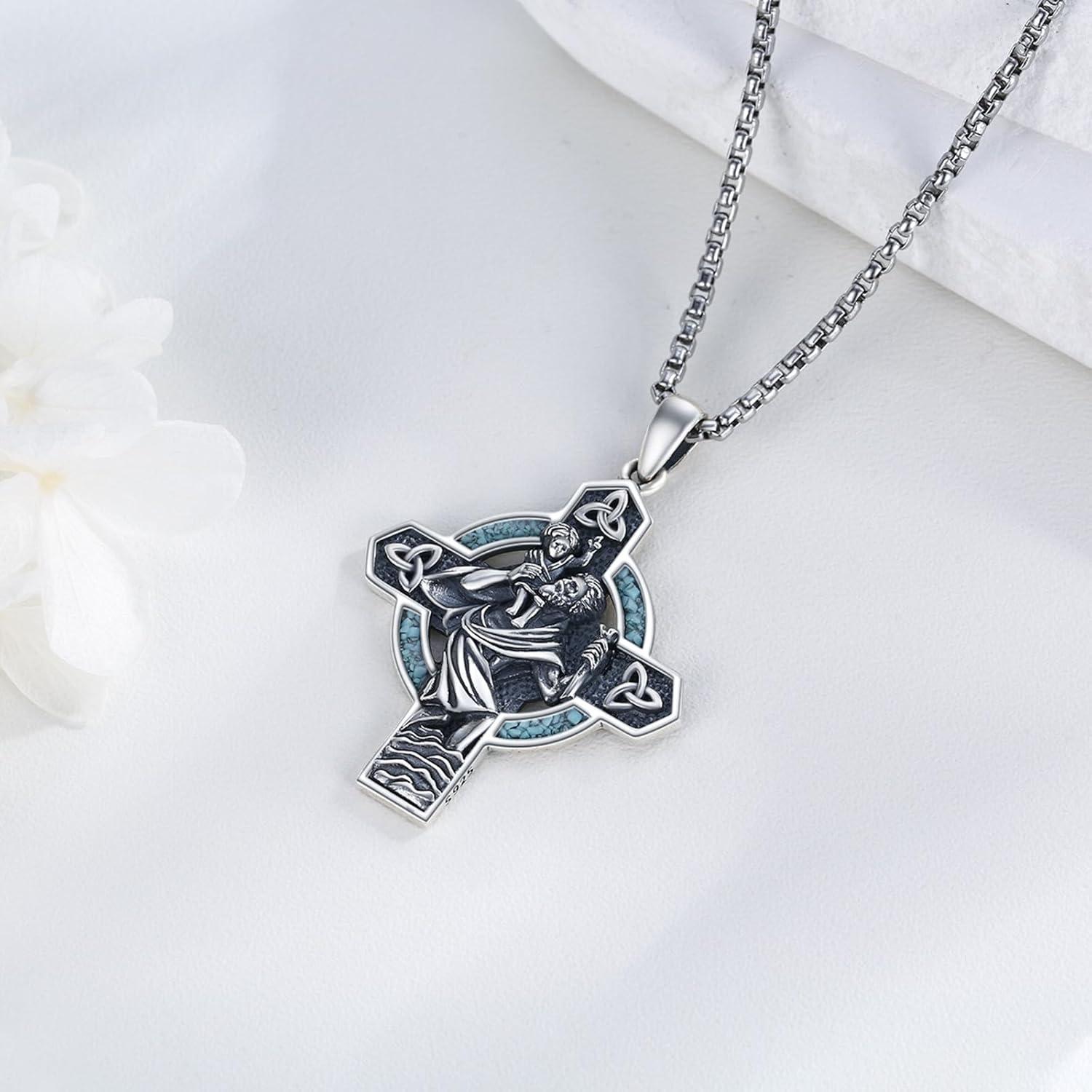 Our Review of the St Christopher 925 Sterling Silver⁢ Cross Necklace