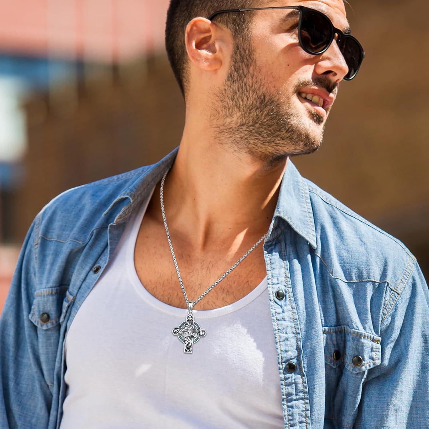 Our Review ​of the St Christopher 925 Sterling Silver Cross Necklace