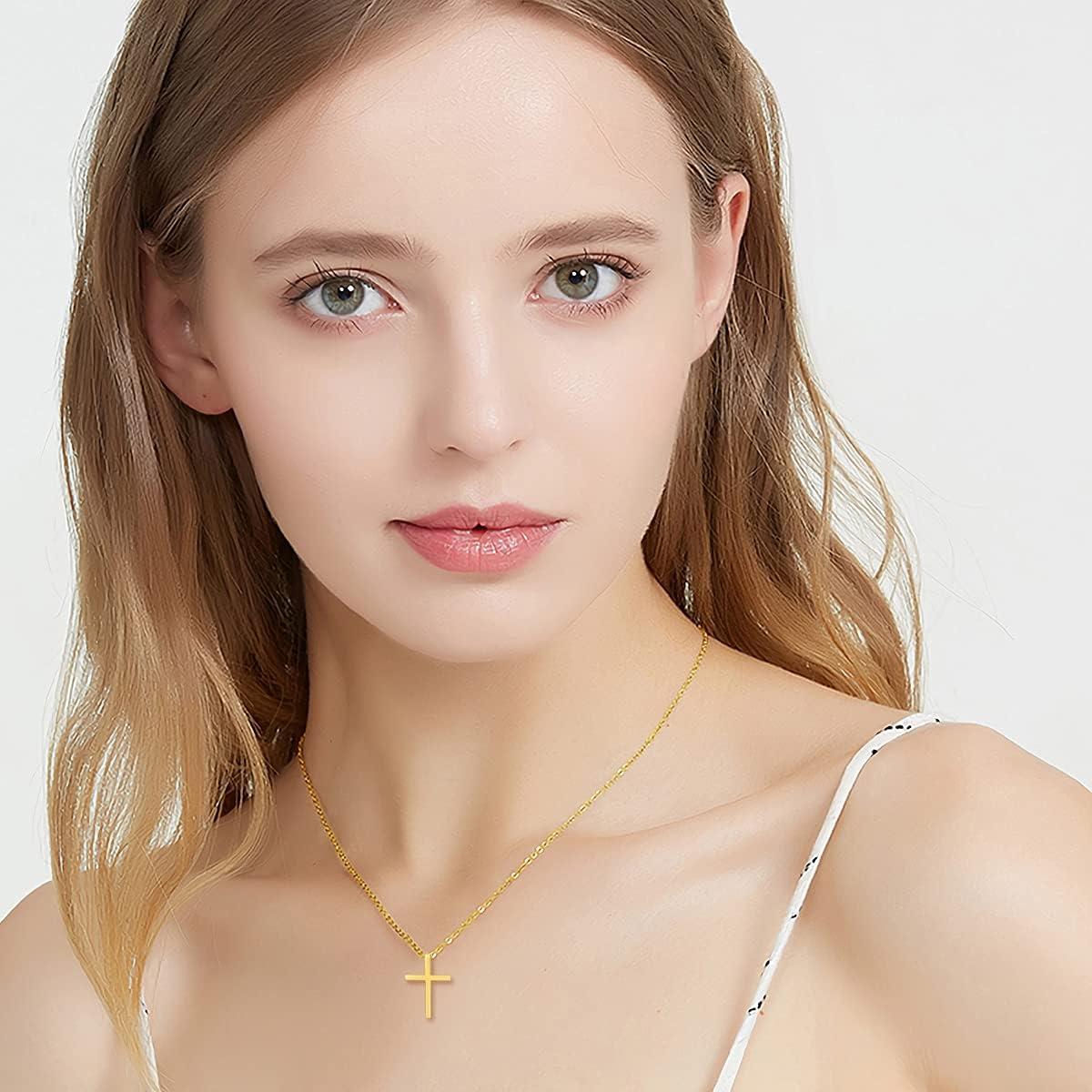 Our honest Review of the 14kt⁢ Solid Gold Cross ‍Necklace for Women