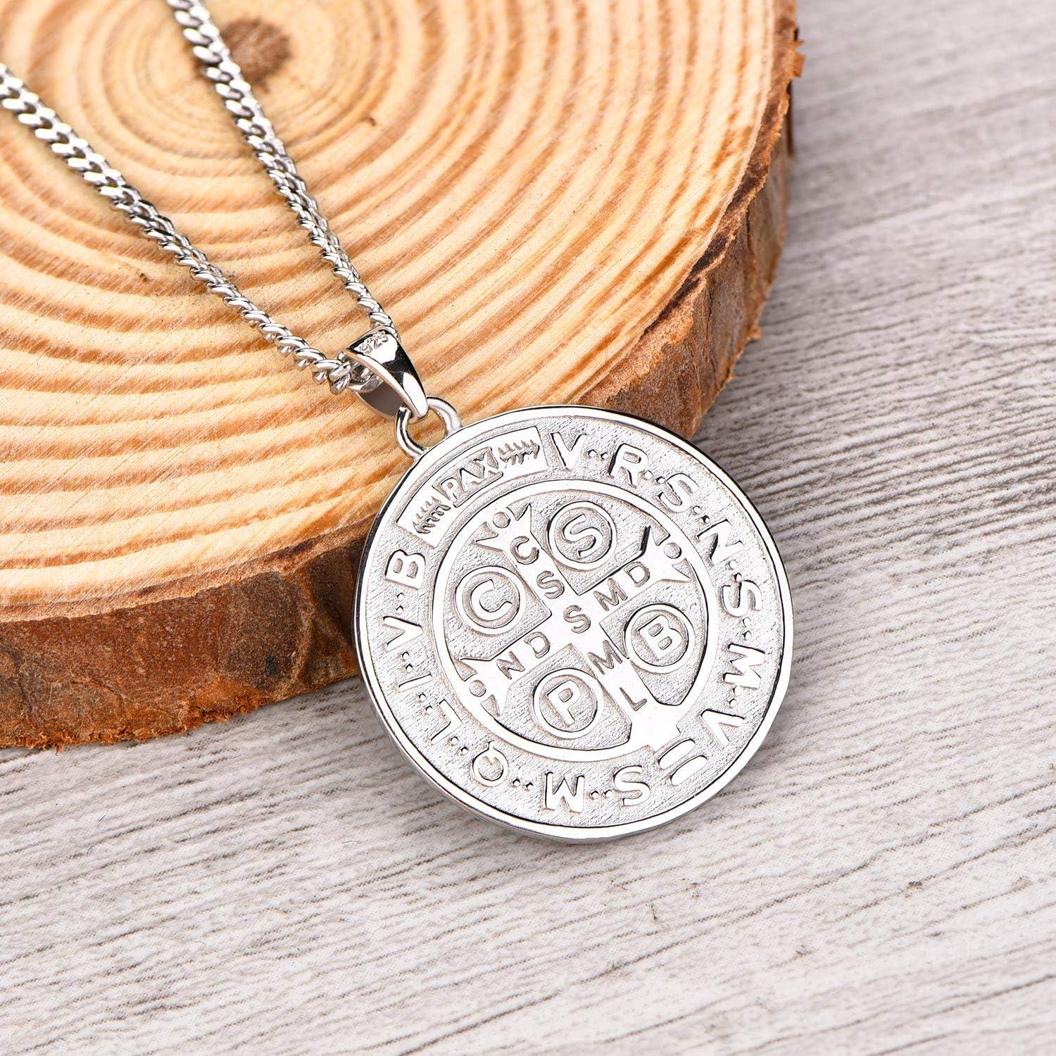Our Honest Review of the ⁤FJ Saint benedict Necklace:⁤ Quality &​ Style