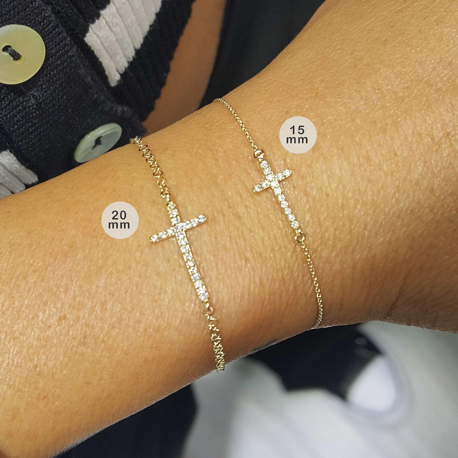Our Review of the 14k ⁣Gold diamond Tiny Cross Bracelet: Elegant & meaningful⁣ Gift