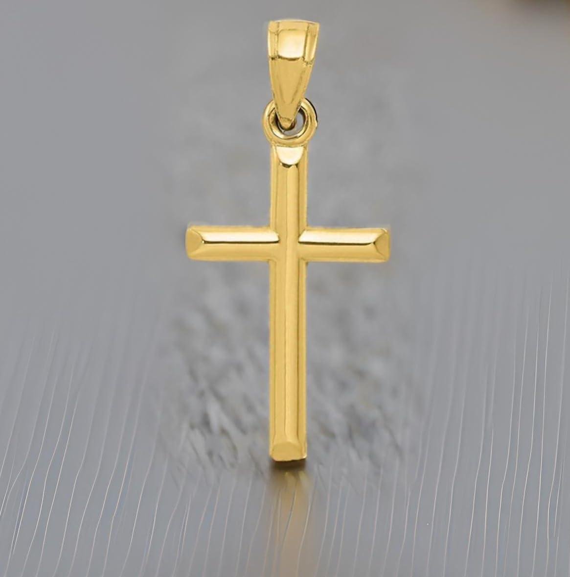 Why We Love the Amanda Rose 14K‌ Gold Cross Necklace